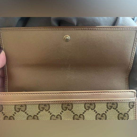 Gucci Wallet - Picture 4 of 8